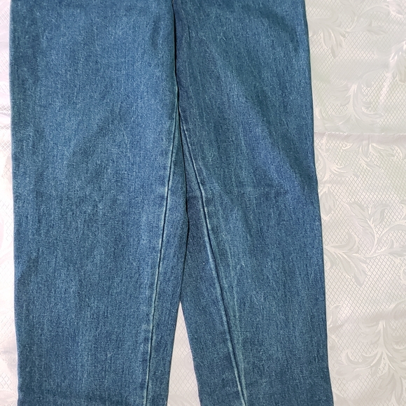 High Rise Blue Jeans - Picture 2 of 7